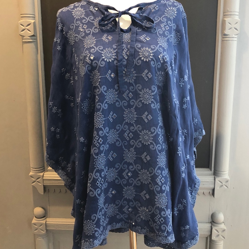 Johnny Was tunic, size small